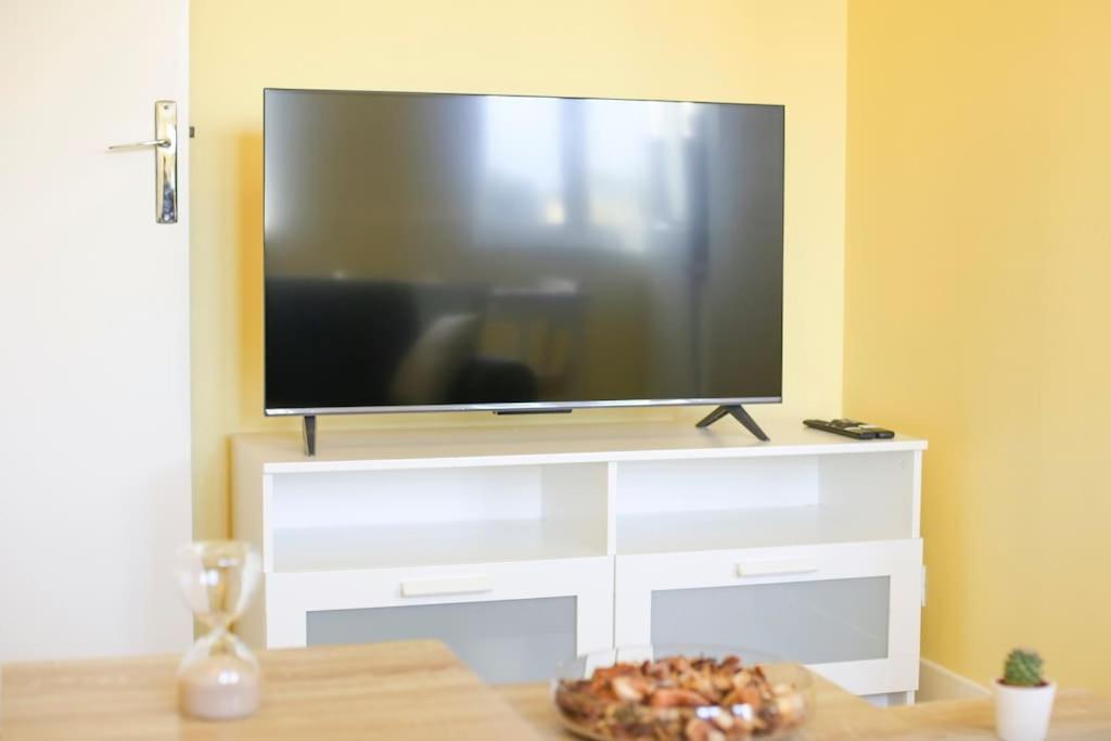 Sans Vis-a-vis Proche Du Centre-ville Apartment Douai